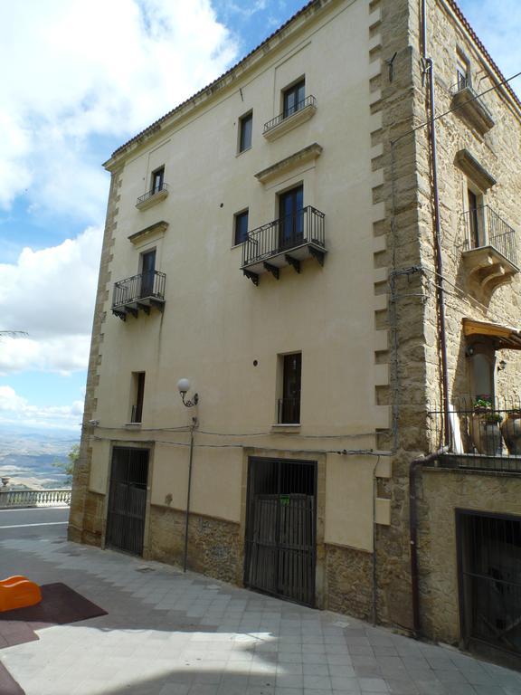Sicily Rooms Enna Buitenkant foto